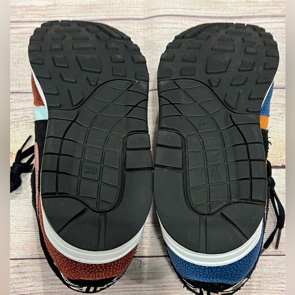 NEW ARRIVAL: Nike Air Max 1 Swipa Size 11 De’Aaron Fox - Picture 4 of 7